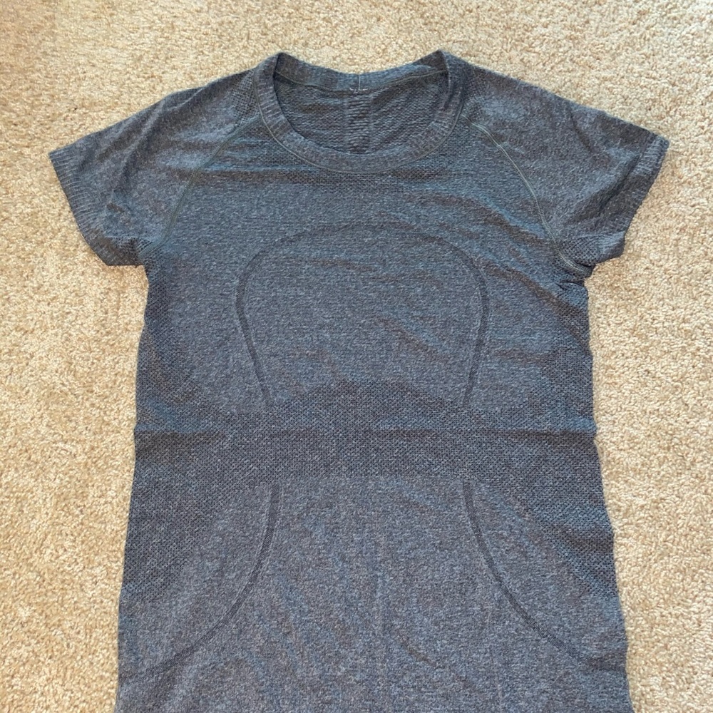 Lululemon Swiftly Tech Short Sleeve Crew